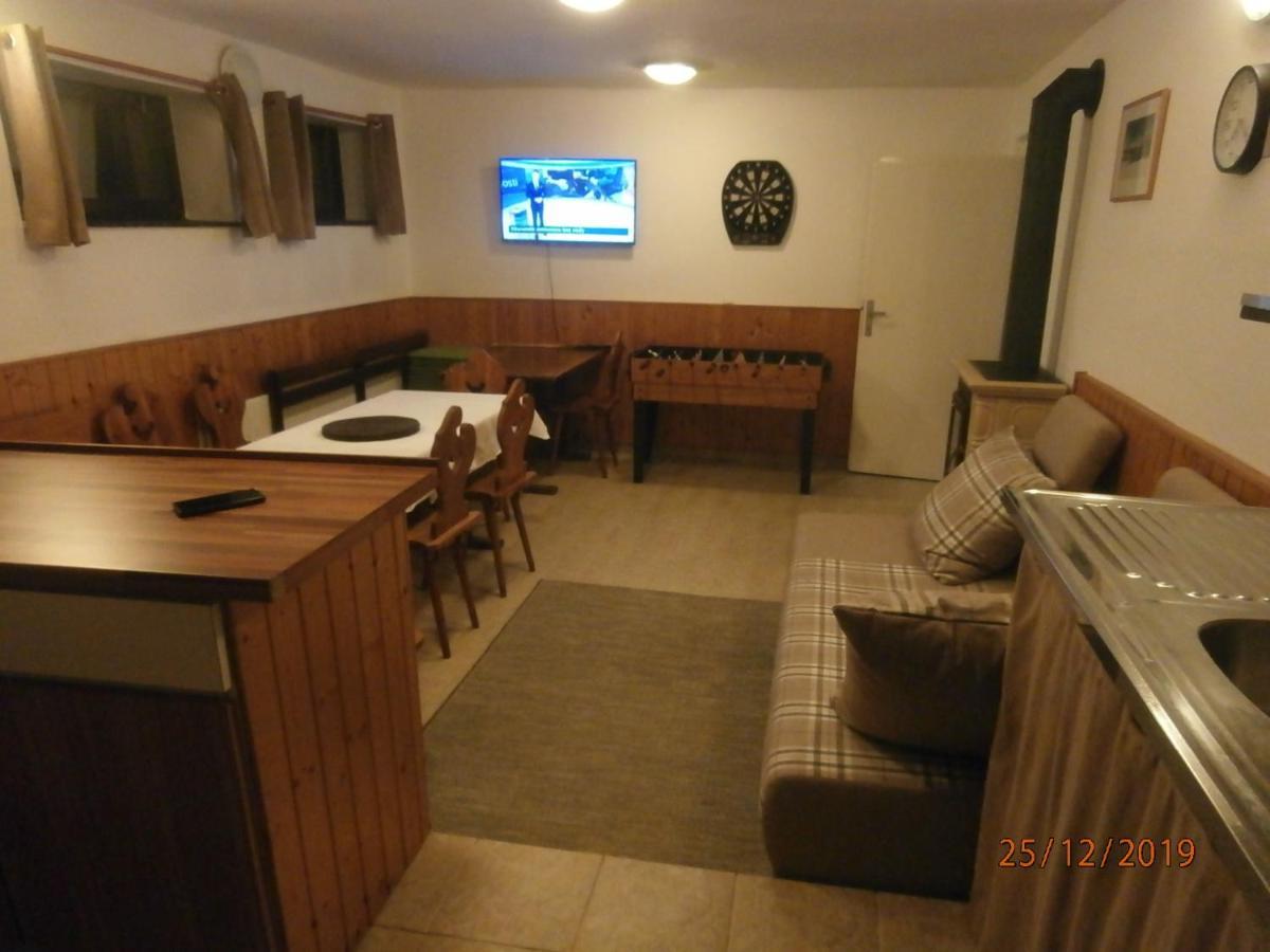 Apartman Aya Janov nad Nisou Eksteriør bilde
