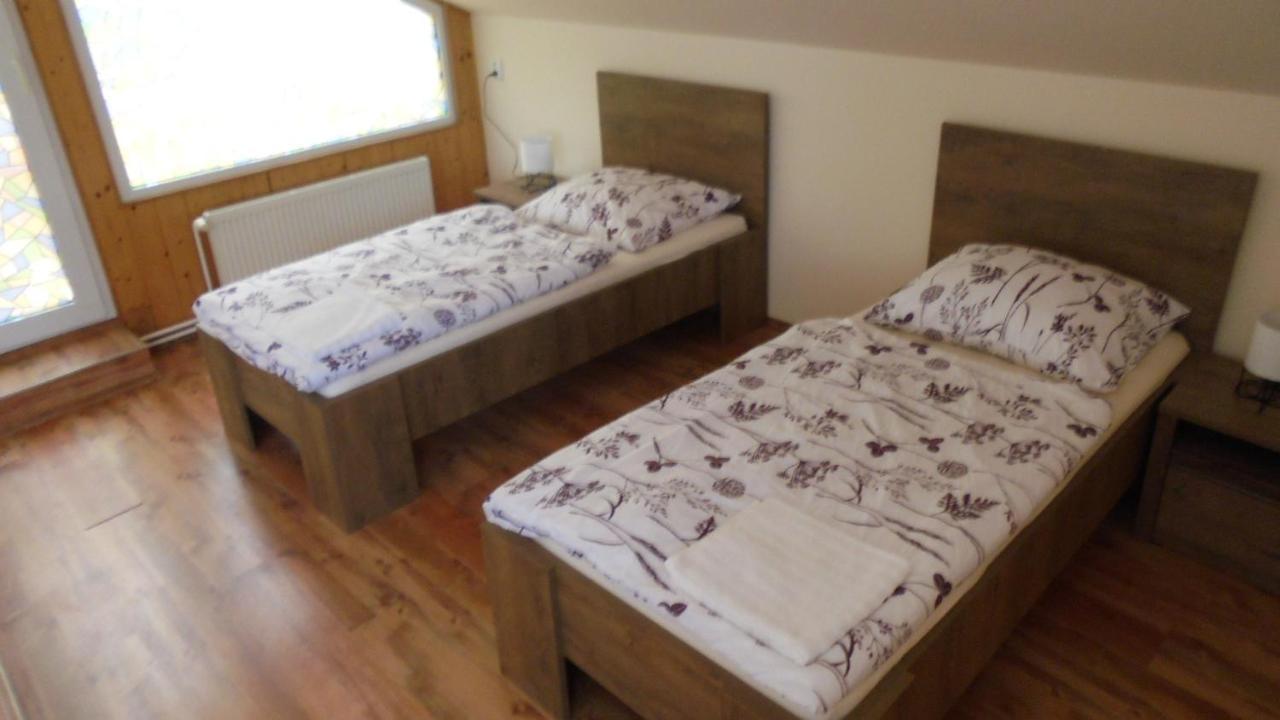 Apartman Aya Janov nad Nisou Eksteriør bilde