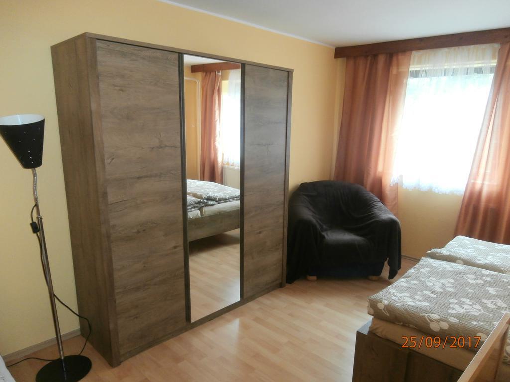 Apartman Aya Janov nad Nisou Eksteriør bilde